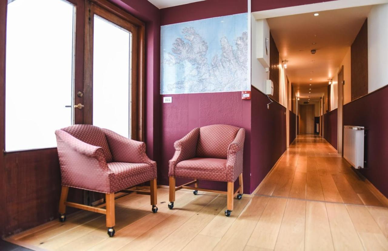 Hotel Latrabjarg Hnjotur Exteriör bild