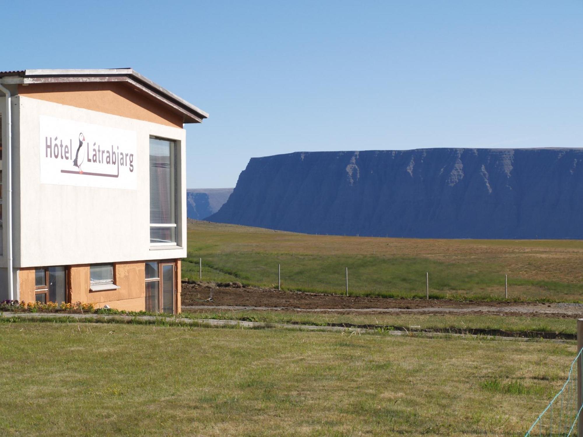 Hotel Latrabjarg Hnjotur Exteriör bild