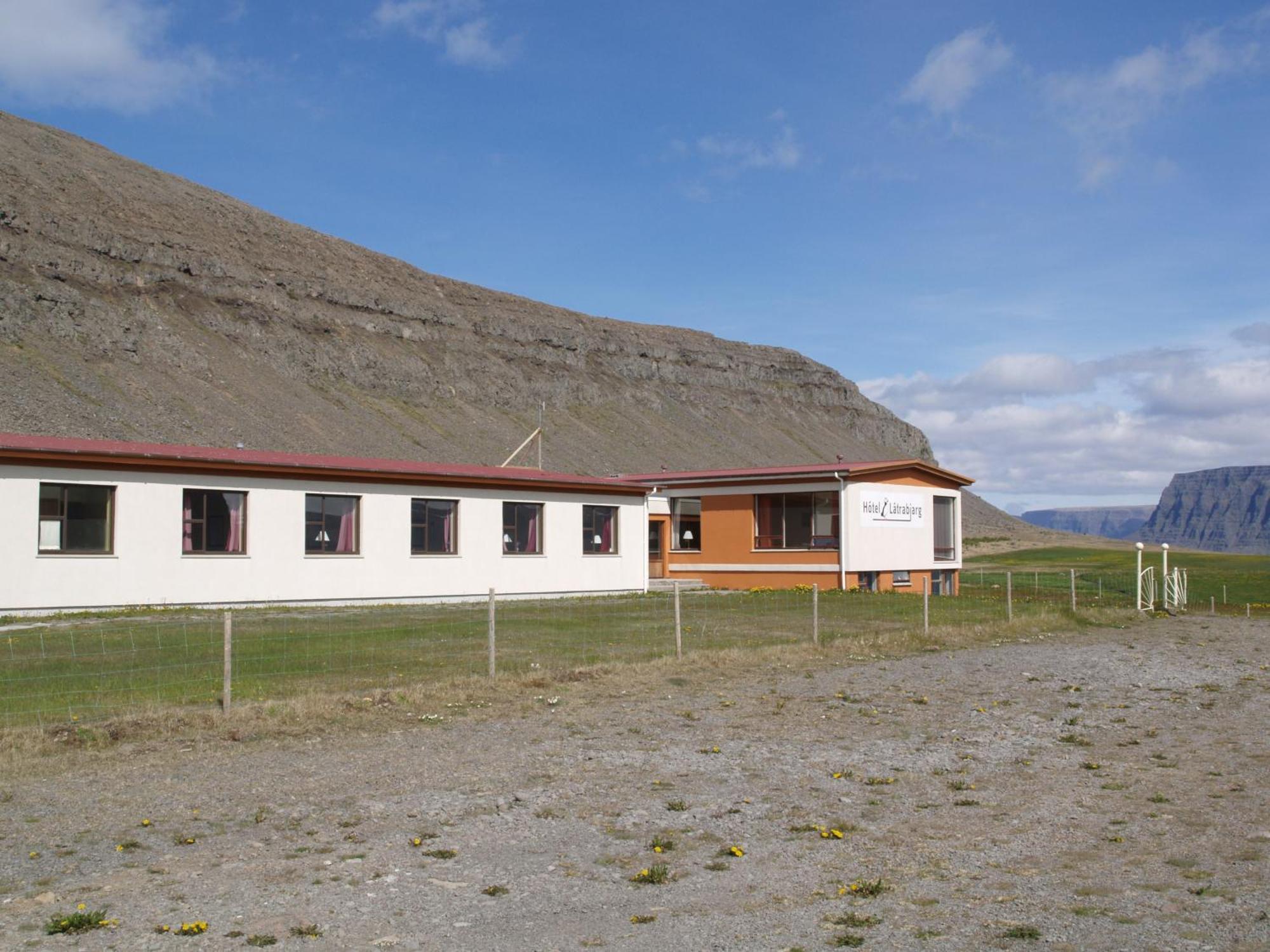 Hotel Latrabjarg Hnjotur Exteriör bild