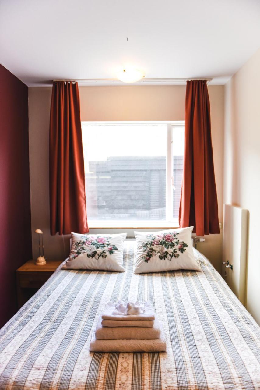 Hotel Latrabjarg Hnjotur Exteriör bild